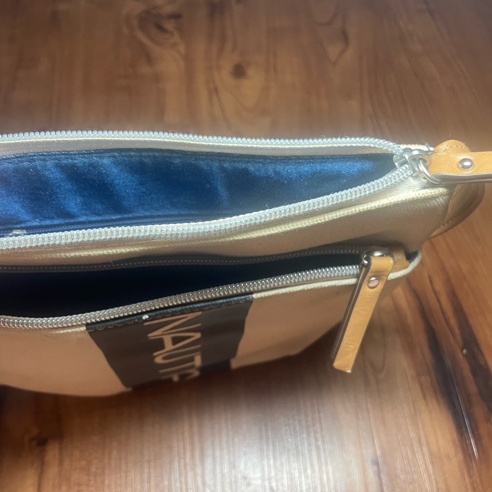 NAUTICA Montauk Crossbody Purse - Picture 7 of 10